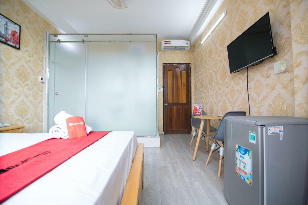 ホテル Reddoorz @ Pham Ngu Lao Street 4 ホーチミン市 エクステリア 写真